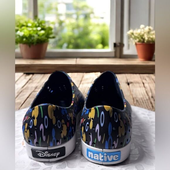 NATIVE Shoes Disney Parks Mickey Mouse UNISEX Adult Mens 12 Womens 14 - Picture 11 of 16